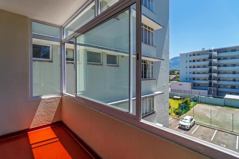 2 Bedroom Property for Sale in Plumstead Western Cape